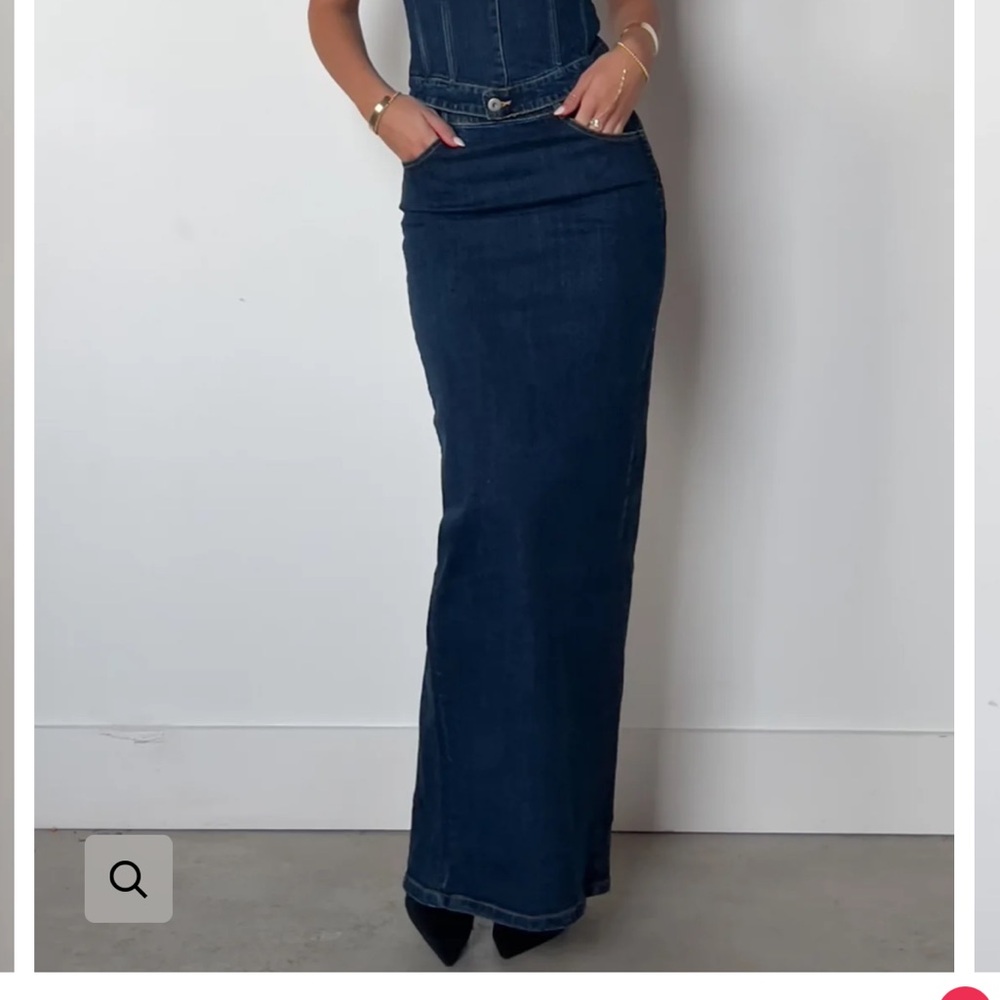 Denim maxi skirt
